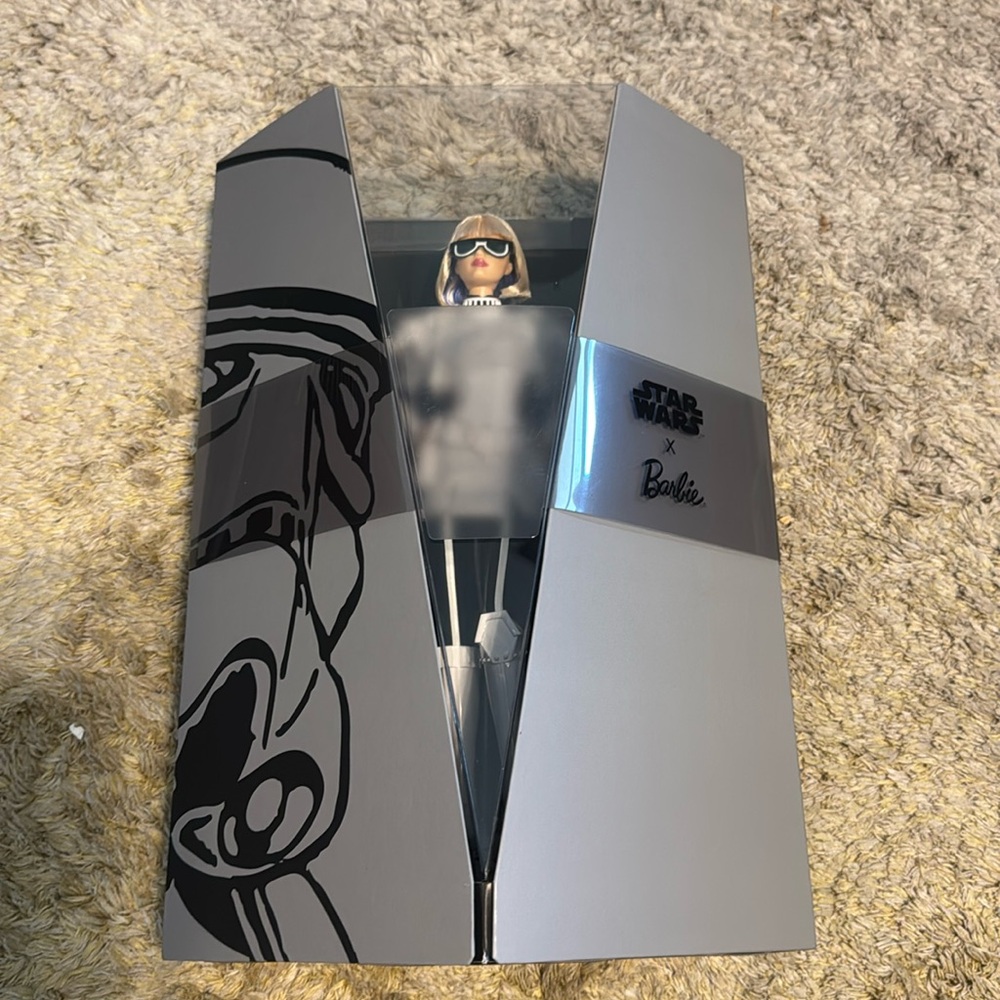 Star Wars Stormtrooper x Barbie